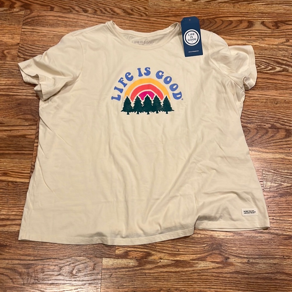 NWT Life is Good T-shirt